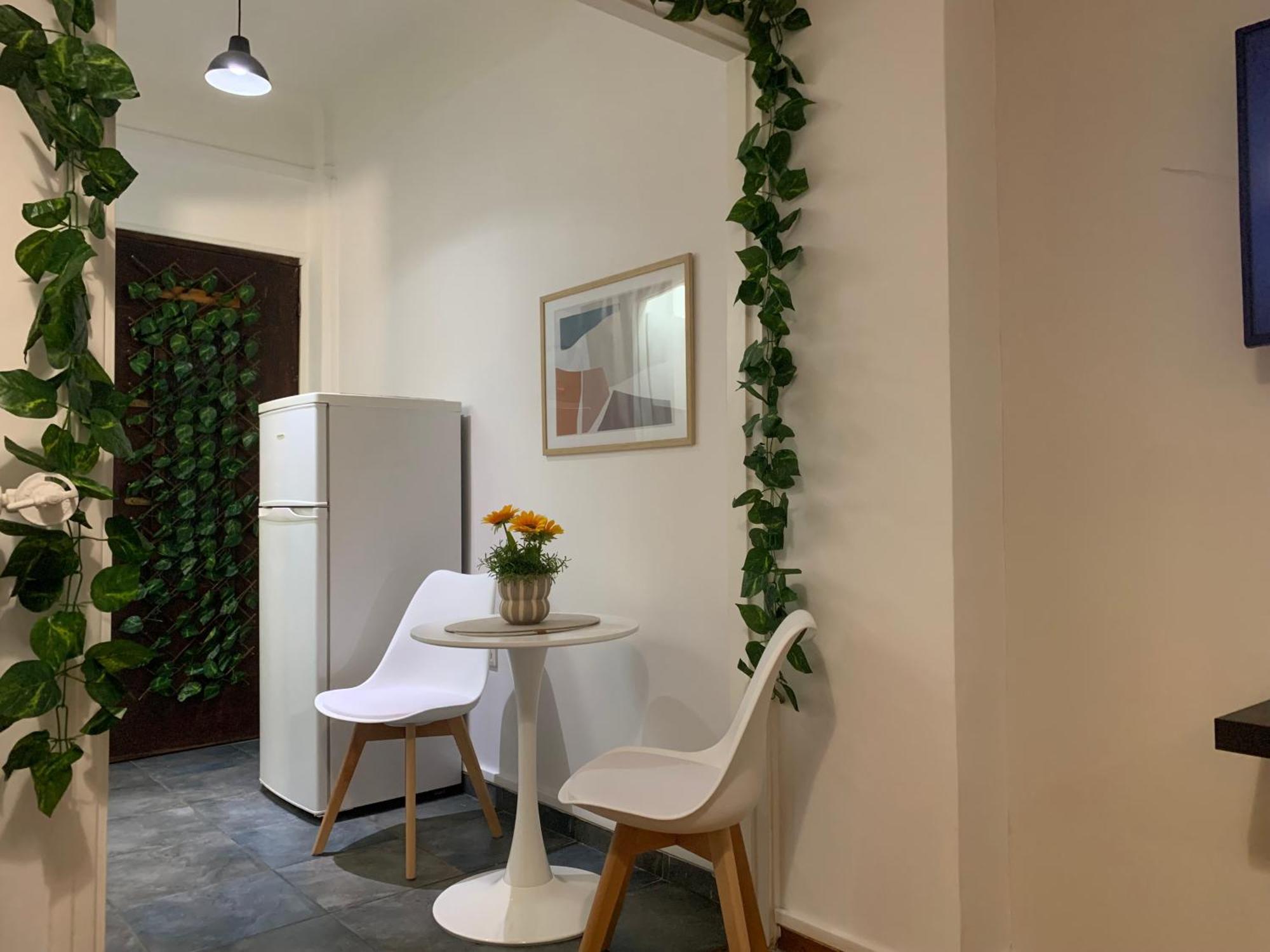Charming House In Central Athena Bagian luar foto